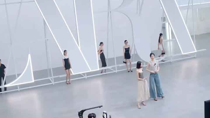 如何搭建高质量直播间？ZARA直播间深度解析！